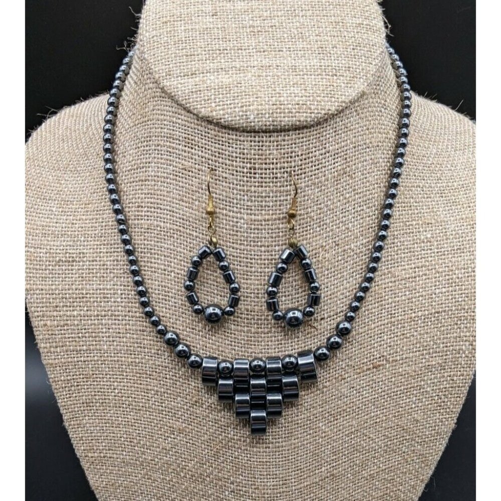 Gunmetal Silver Tone Beaded Modern Choker and Earrings Set